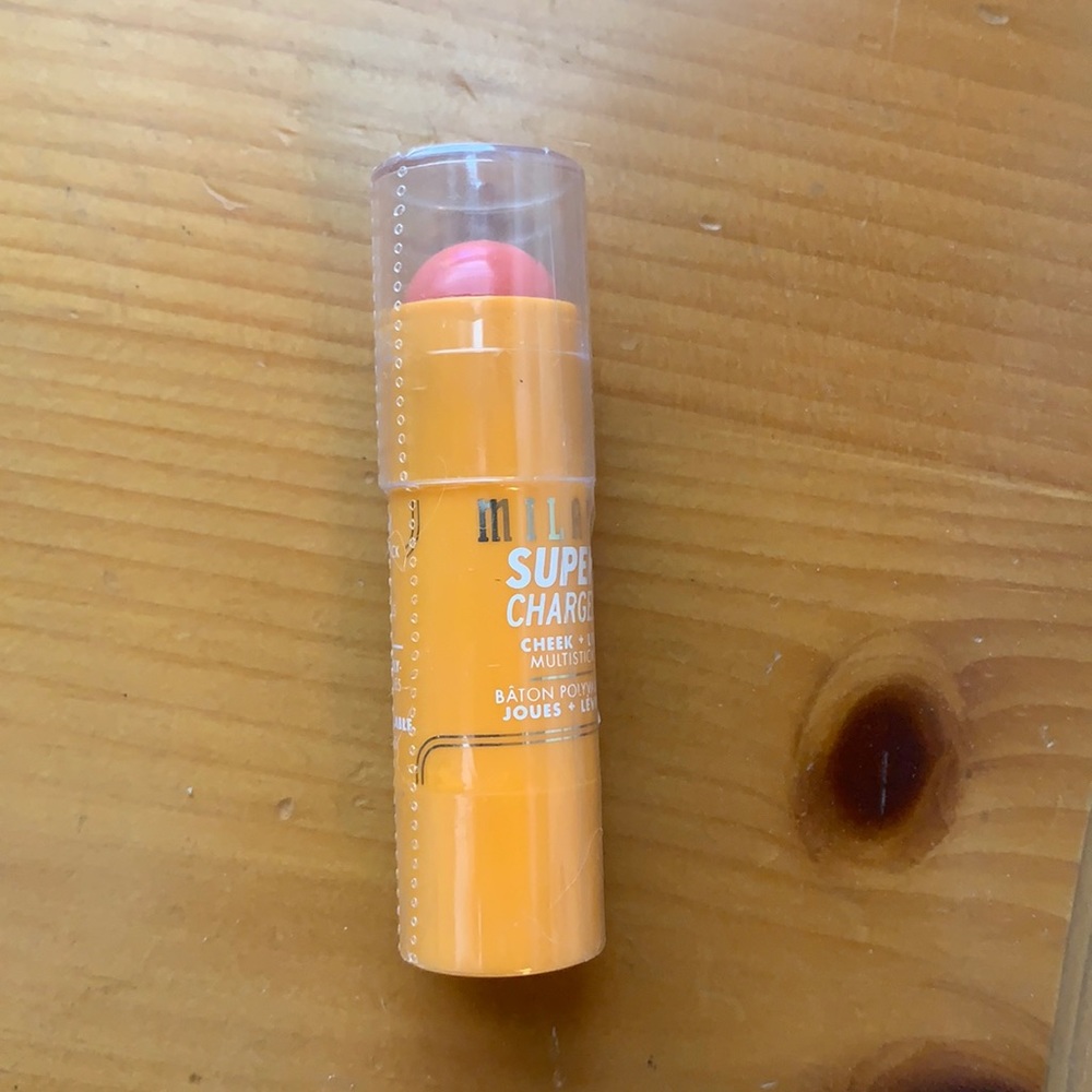 NWT Milani Lip + Cheek Multi-stick in Peach Thrill